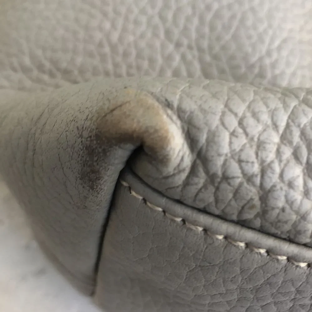Dooney & Bourke bag
